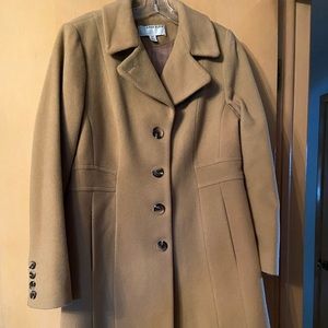 Anne Klein camel color wool walking coat size 14 Petite